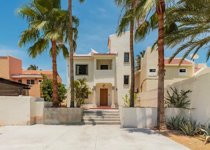 Lux 3bd Casa Anuiti, On Golf, Near Beach, Pool Сasa de vacaciones